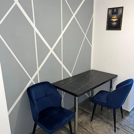 Cx Family Apartment-3